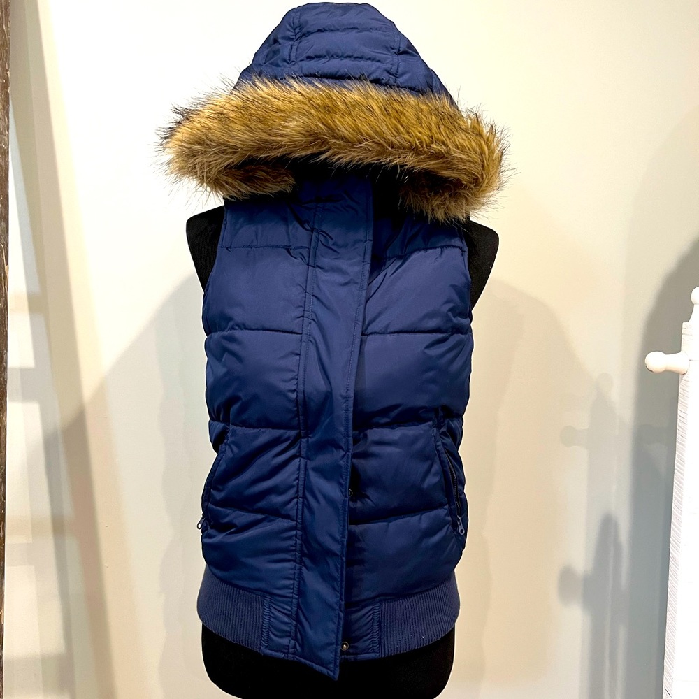 GAP puffer vest navy blue